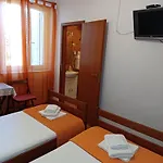 Raspudic Casa de hóspedes 3*