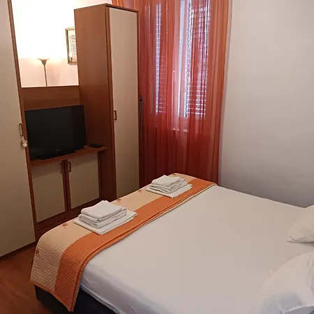 Guest house Raspudic *