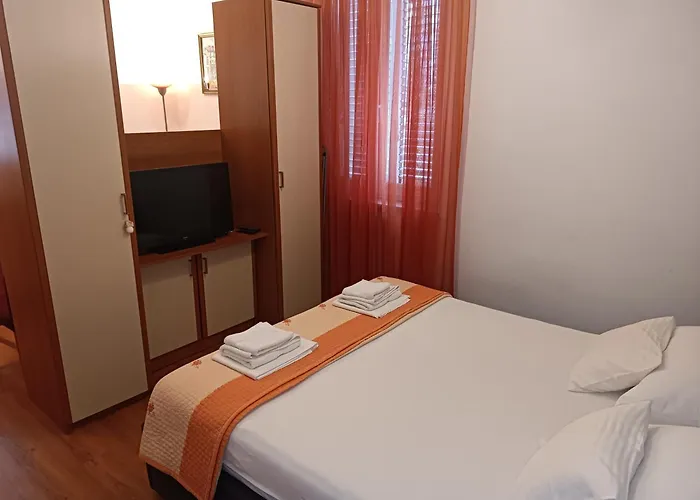 Casa de hóspedes Raspudic 3*