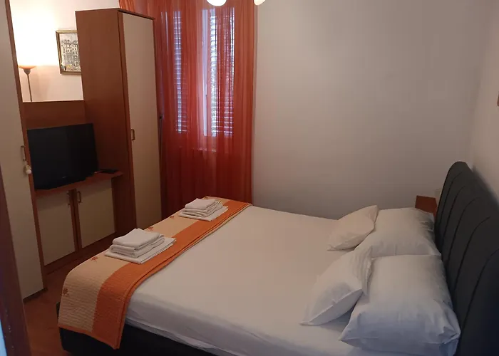 Vendégház Raspudic